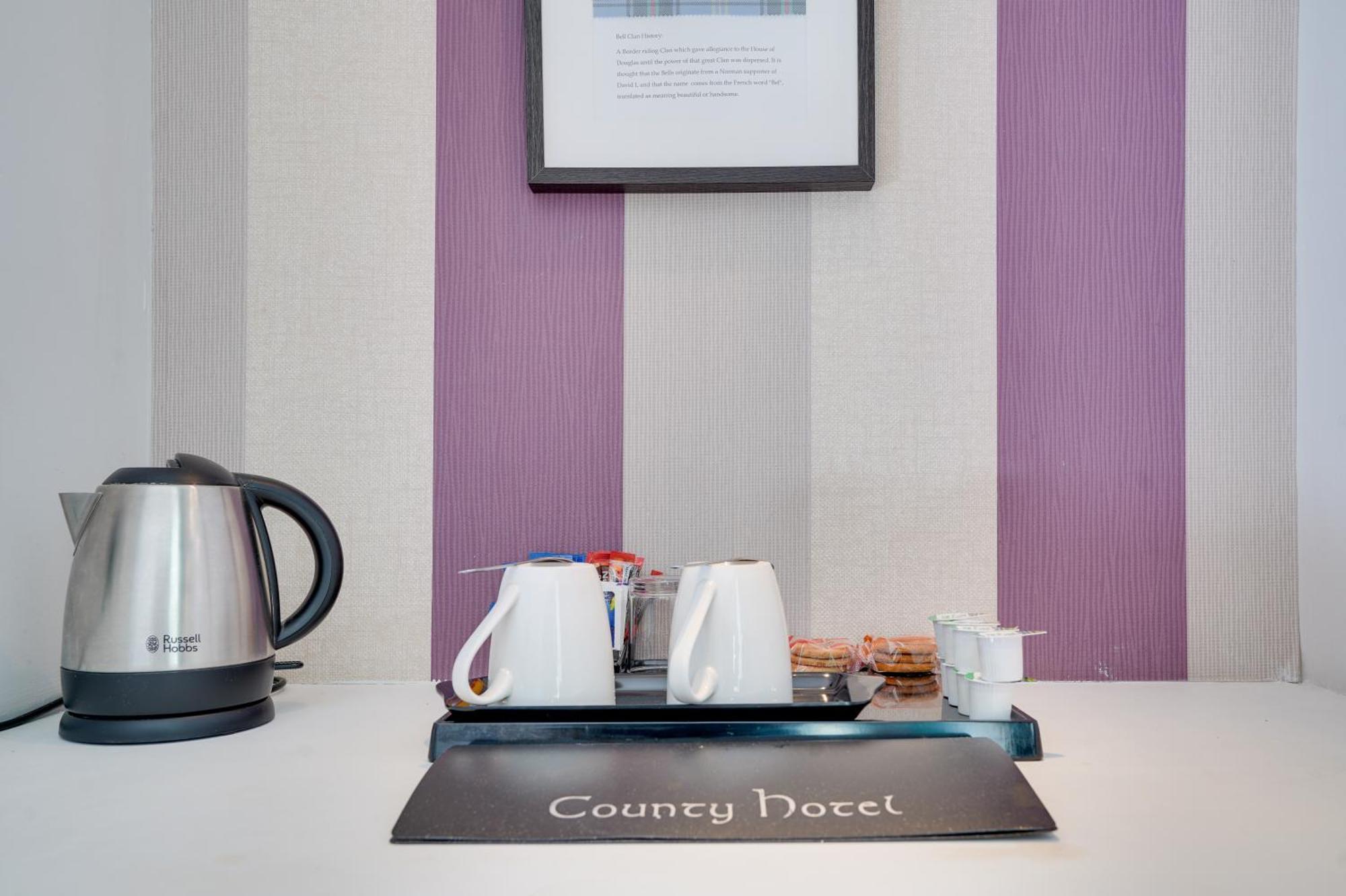 The County Hotel - Self Check-In, Ultra Fast Wi-Fi, Free Parking, Central Location Selkirk Kültér fotó