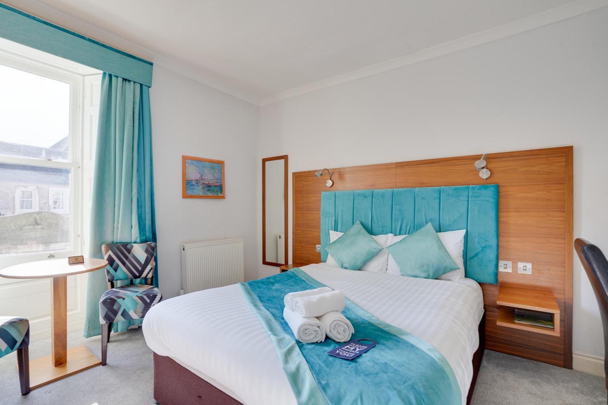 The County Hotel - Self Check-In, Ultra Fast Wi-Fi, Free Parking, Central Location Selkirk Kültér fotó
